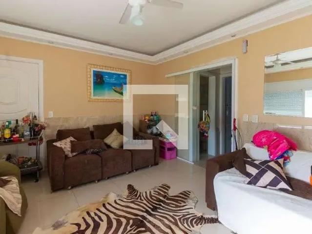 Casa / Sobrado para Venda em Porto Alegre/RS Nonoai 3 Quartos