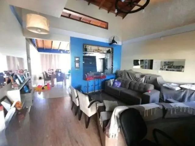 Casa / Sobrado para Venda em Porto Alegre/RS Nonoai 4 Quartos
