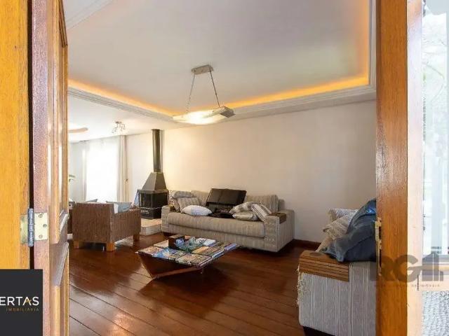Casa / Sobrado para Venda em Porto Alegre/RS Nonoai 4 Quartos
