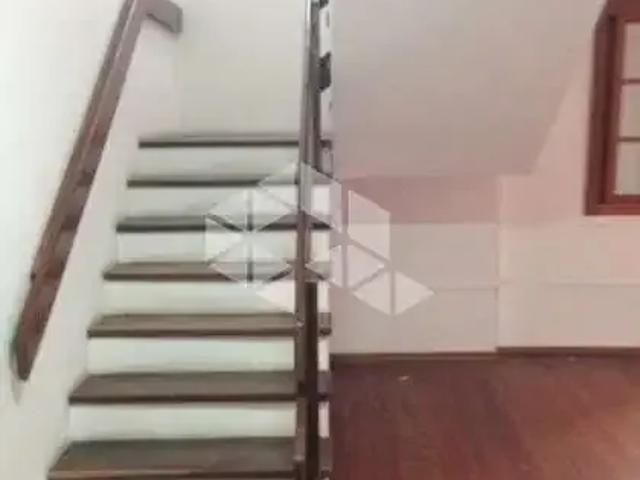 Casa / Sobrado para Venda em Porto Alegre/RS Nonoai 4 Quartos