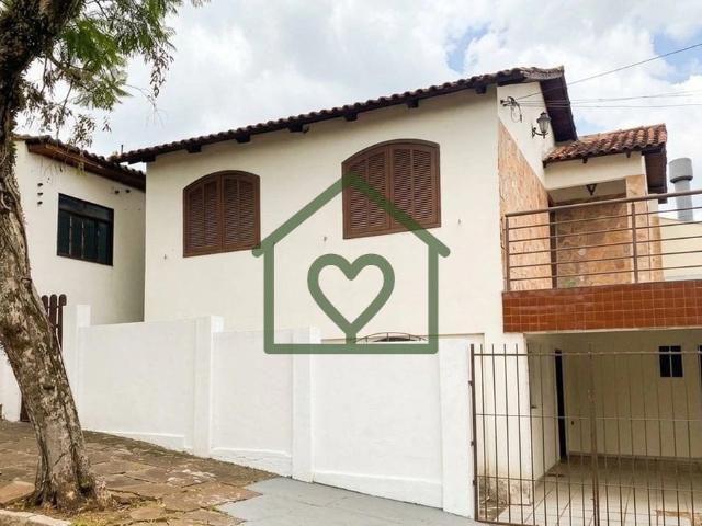 Casa / Sobrado para Venda em Porto Alegre/RS Partenon 4 Quartos