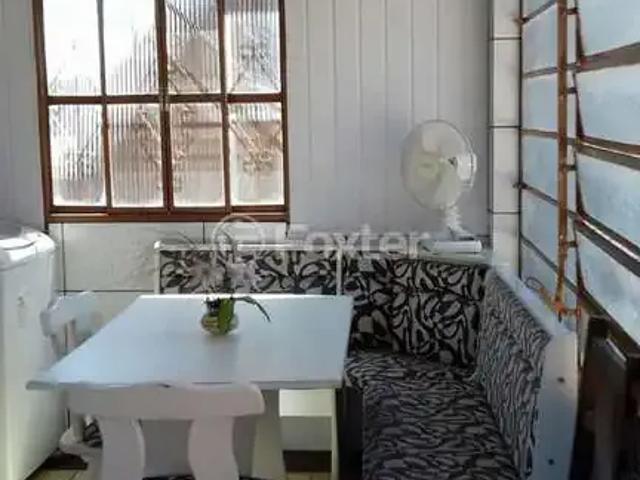 Casa / Sobrado para Venda em Porto Alegre/RS Partenon 4 Quartos