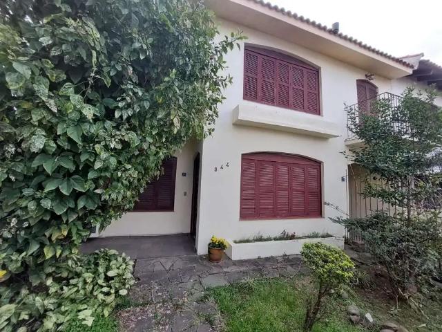 Casa / Sobrado para Venda em Porto Alegre/RS Partenon 4 Quartos