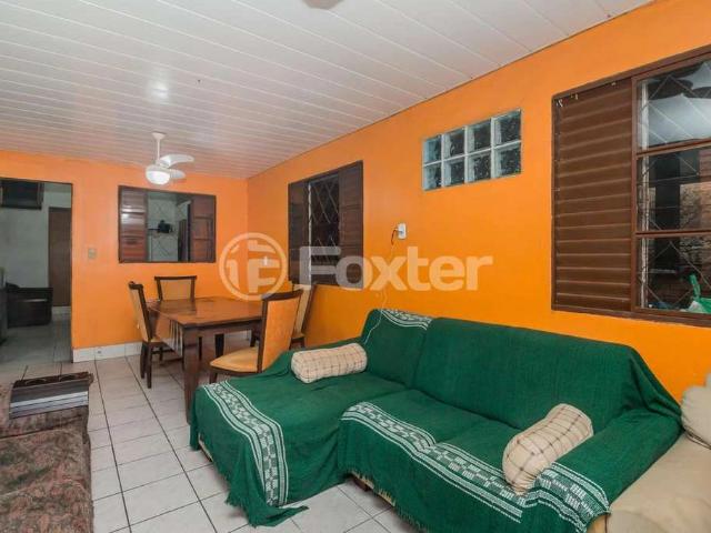 Casa / Sobrado para Venda em Porto Alegre/RS Partenon 4 Quartos