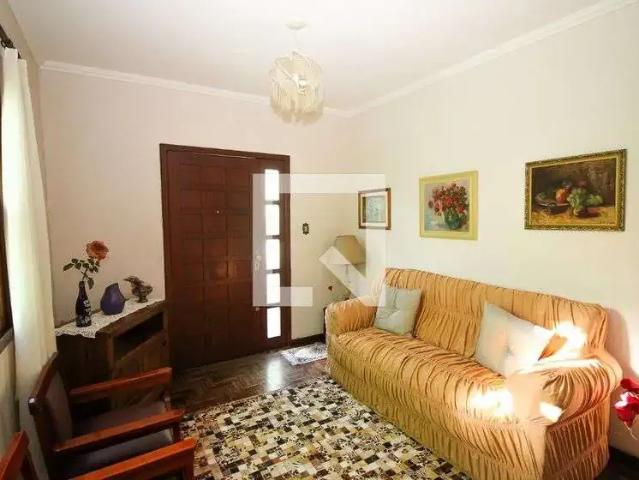 Casa / Sobrado para Venda em Porto Alegre/RS Partenon 4 Quartos