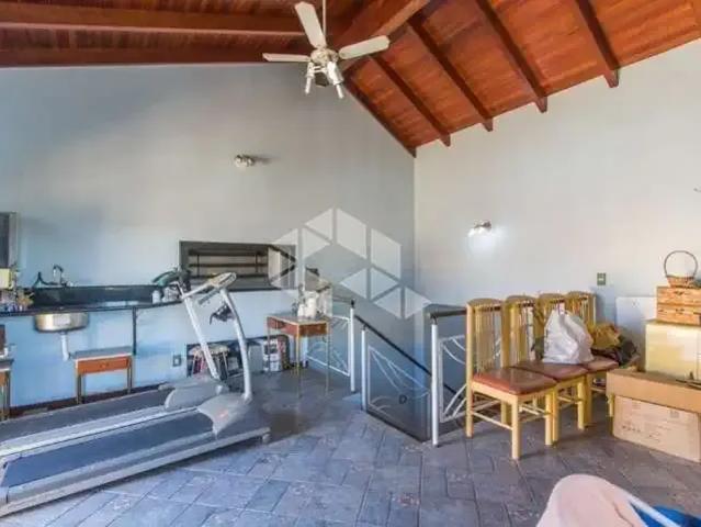 Casa / Sobrado para Venda em Porto Alegre/RS Partenon 4 Quartos