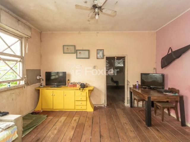 Casa / Sobrado para Venda em Porto Alegre/RS Partenon