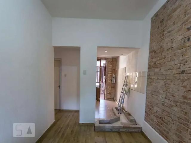 Casa / Sobrado para Venda em Porto Alegre/RS Partenon 2 Quartos