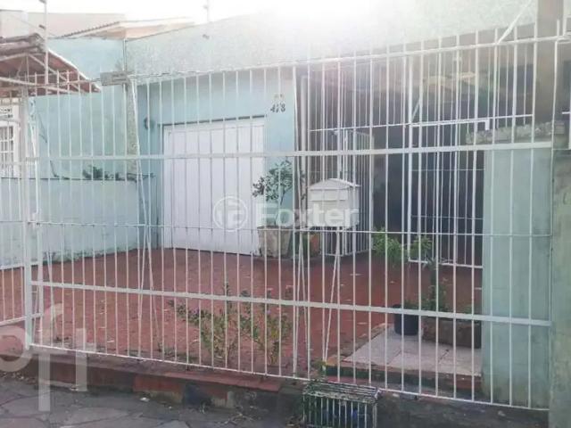 Casa / Sobrado para Venda em Porto Alegre/RS Partenon 3 Quartos