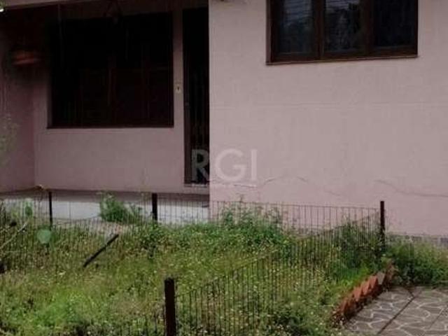 Casa / Sobrado para Venda em Porto Alegre/RS Partenon 3 Quartos