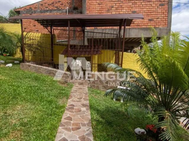 Casa / Sobrado para Venda em Porto Alegre/RS Partenon 3 Quartos
