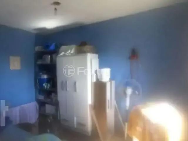 Casa / Sobrado para Venda em Porto Alegre/RS Partenon 3 Quartos
