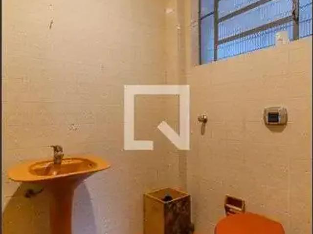 Casa / Sobrado para Venda em Porto Alegre/RS Partenon 3 Quartos