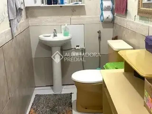 Casa / Sobrado para Venda em Porto Alegre/RS Partenon 3 Quartos