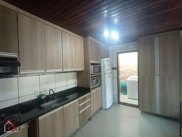 Casa / Sobrado para Venda em Porto Alegre/RS Parque Dos Maias 4 Quartos