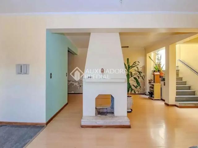Casa / Sobrado para Venda em Porto Alegre/RS Parque Santa Fé 4 Quartos