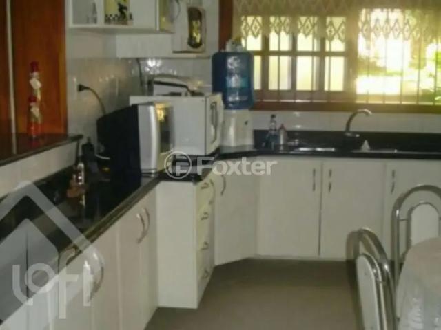 Casa / Sobrado para Venda em Porto Alegre/RS Parque Santa Fé 4 Quartos