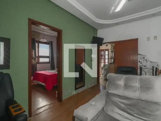 Casa / Sobrado para Venda em Porto Alegre/RS Passo da Areia 4 Quartos
