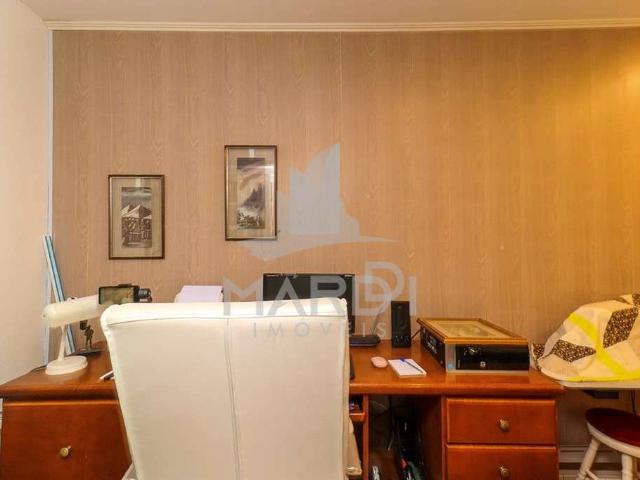 Casa / Sobrado para Venda em Porto Alegre/RS Passo da Areia 4 Quartos