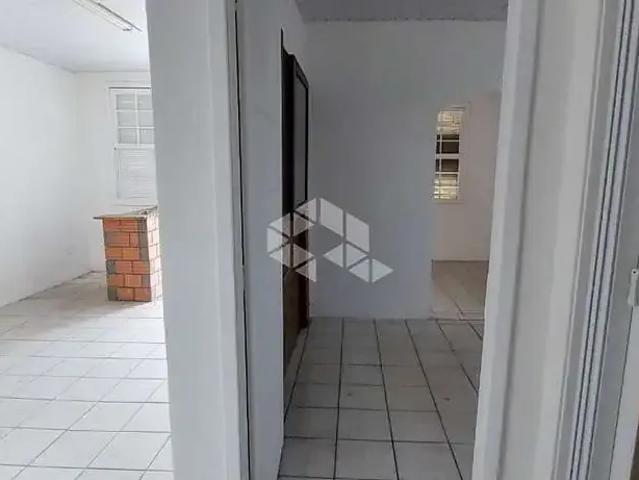 Casa / Sobrado para Venda em Porto Alegre/RS Passo da Areia 4 Quartos