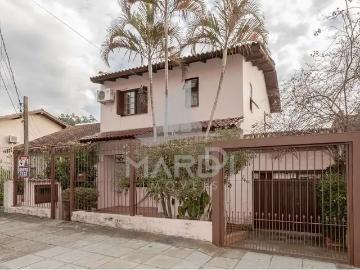 Casa / Sobrado para Venda em Porto Alegre/RS Passo da Areia 4 Quartos