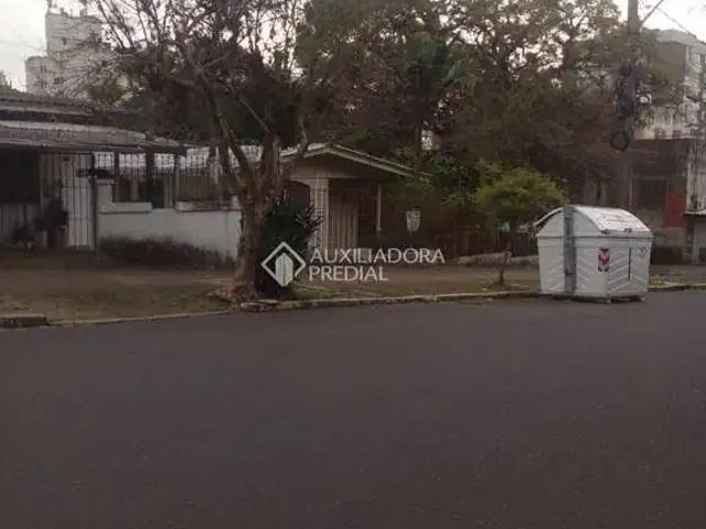 Casa / Sobrado para Venda em Porto Alegre/RS Passo da Areia 1 Quartos