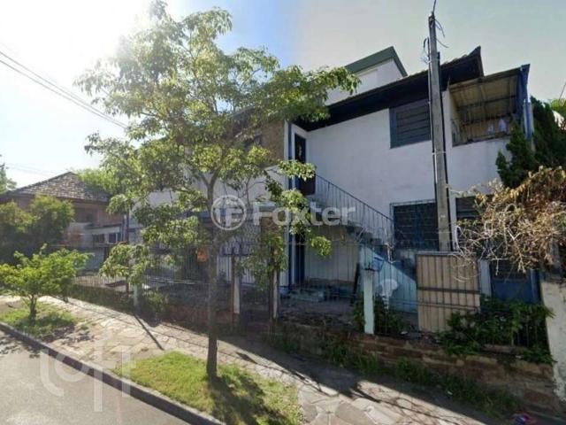 Casa / Sobrado para Venda em Porto Alegre/RS Passo da Areia 1 Quartos