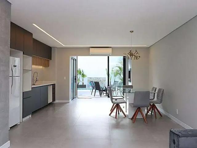 Casa / Sobrado para Venda em Porto Alegre/RS São Sebastião 3 Quartos