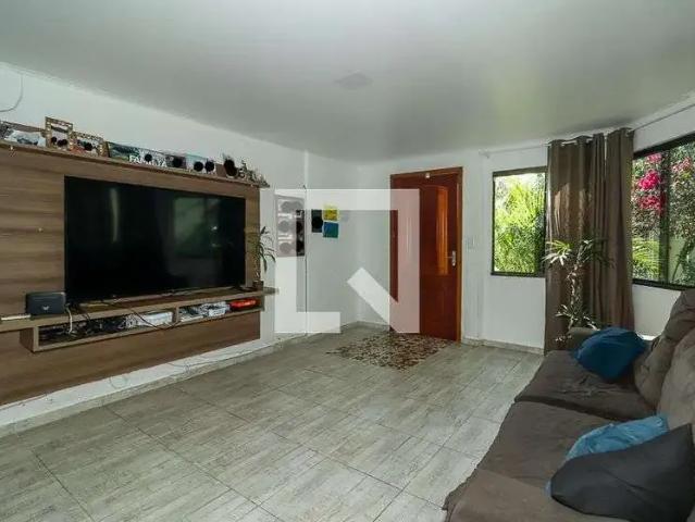Casa / Sobrado para Venda em Porto Alegre/RS Passo da Areia 3 Quartos