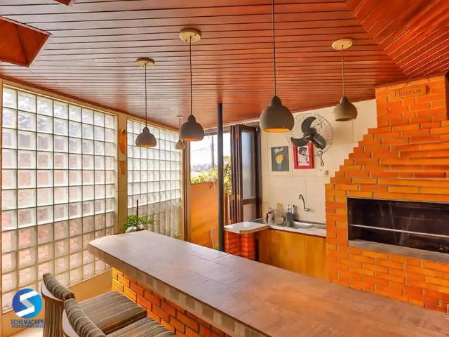 Casa / Sobrado para Venda em Porto Alegre/RS Passo da Areia 3 Quartos