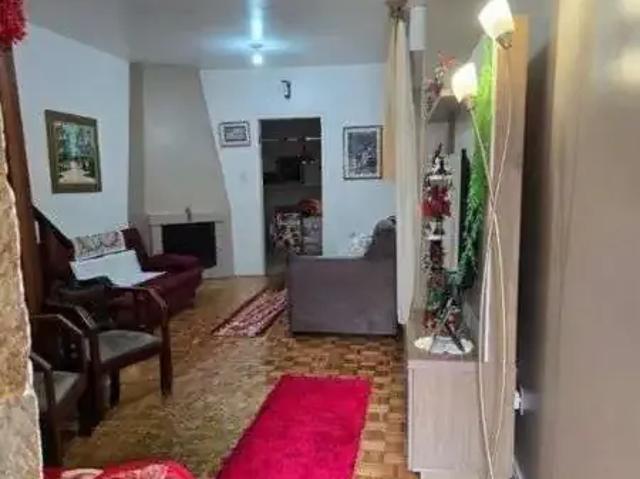 Casa / Sobrado para Venda em Porto Alegre/RS Passo da Areia 3 Quartos