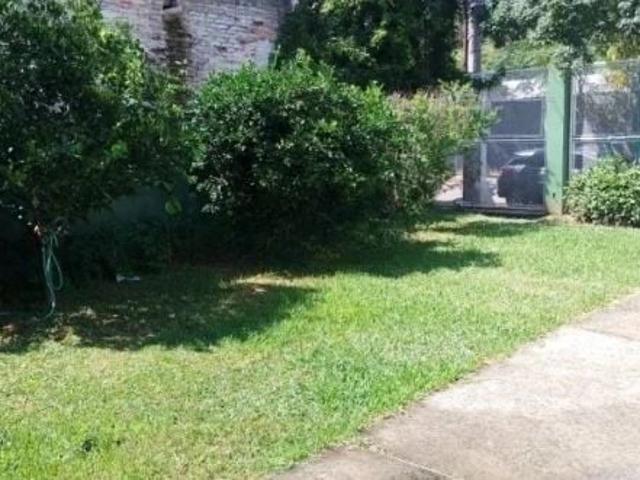 Casa / Sobrado para Venda em Porto Alegre/RS Passo da Areia 3 Quartos