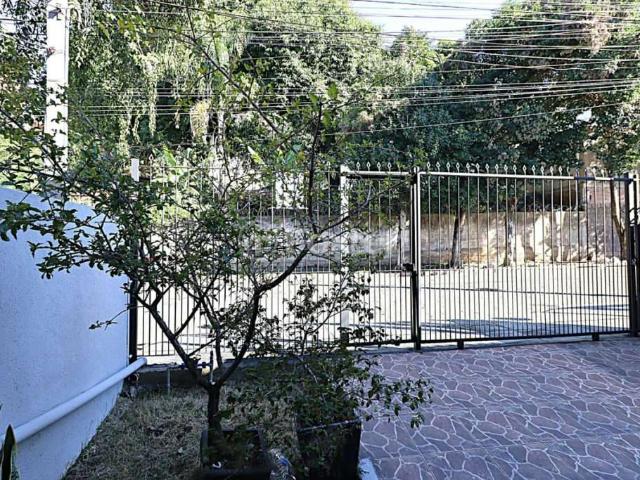 Casa / Sobrado para Venda em Porto Alegre/RS Passo das Pedras 3 Quartos