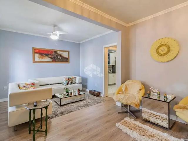 Casa / Sobrado para Venda em Porto Alegre/RS Passo das Pedras 4 Quartos