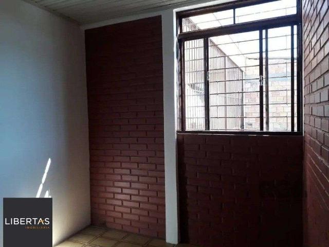 Casa / Sobrado para Venda em Porto Alegre/RS Passo das Pedras 5 Quartos
