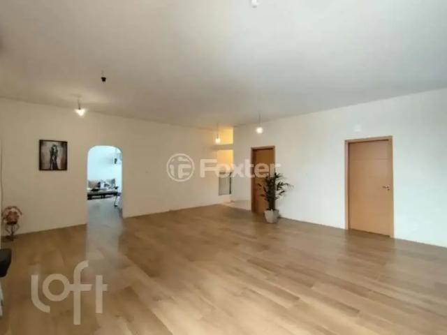 Casa / Sobrado para Venda em Porto Alegre/RS Passo das Pedras 6 Quartos