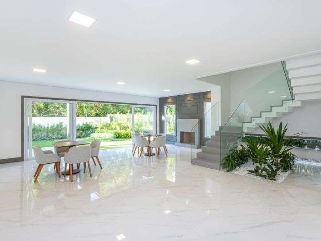 Casa / Sobrado para Venda em Porto Alegre/RS Pedra Redonda 3 Quartos
