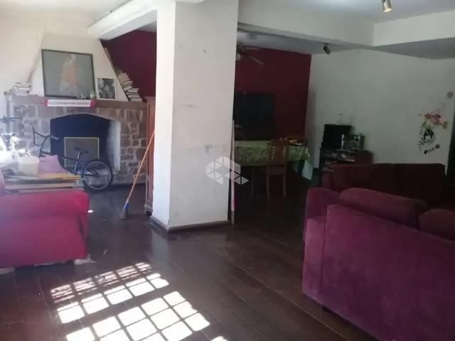 Casa / Sobrado para Venda em Porto Alegre/RS Pedra Redonda 4 Quartos