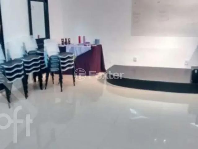 Casa / Sobrado para Venda em Porto Alegre/RS Petrópolis 1 Quartos
