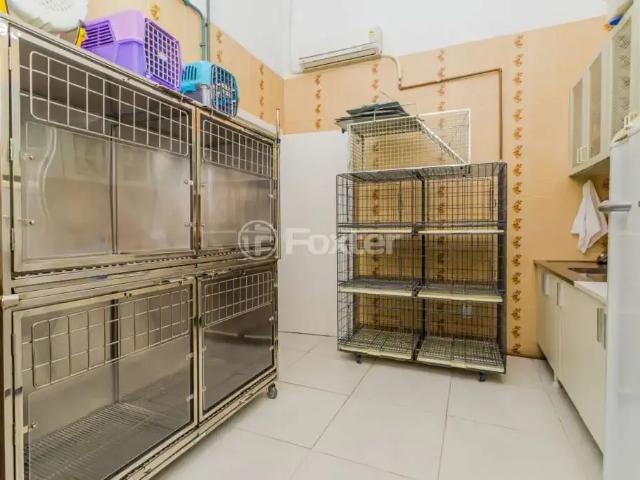 Casa / Sobrado para Venda em Porto Alegre/RS Petrópolis 3 Quartos