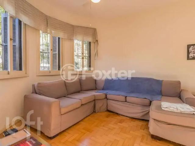 Casa / Sobrado para Venda em Porto Alegre/RS Petrópolis 3 Quartos