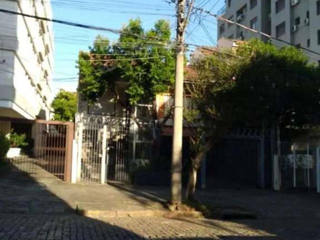 Casa / Sobrado para Venda em Porto Alegre/RS Petrópolis 3 Quartos
