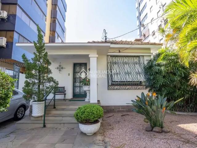 Casa / Sobrado para Venda em Porto Alegre/RS Petrópolis 3 Quartos
