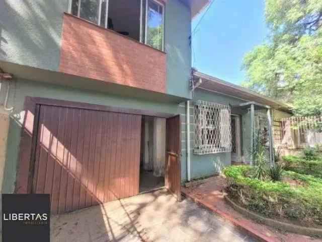 Casa / Sobrado para Venda em Porto Alegre/RS Petrópolis 3 Quartos