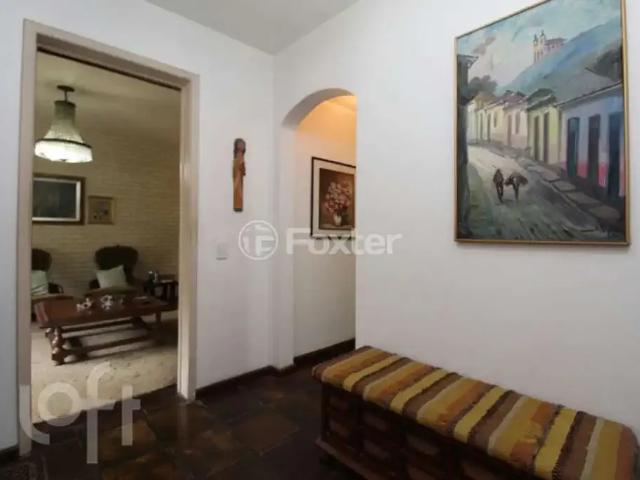 Casa / Sobrado para Venda em Porto Alegre/RS Petrópolis 4 Quartos