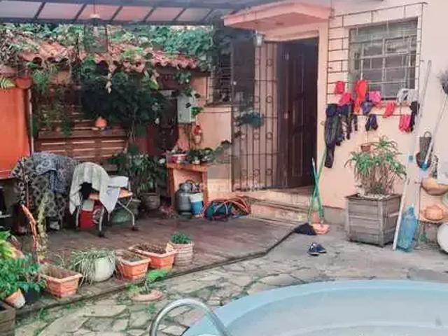 Casa / Sobrado para Venda em Porto Alegre/RS Petrópolis 5 Quartos