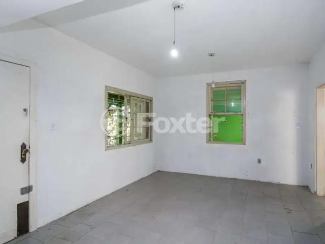 Casa / Sobrado para Venda em Porto Alegre/RS Petrópolis 5 Quartos