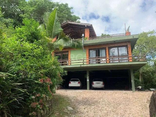 Casa / Sobrado para Venda em Porto Alegre/RS Ponta Grossa 3 Quartos