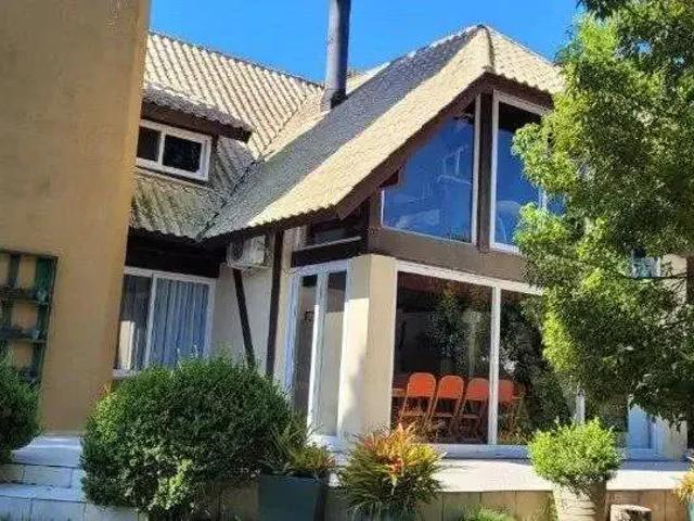 Casa / Sobrado para Venda em Porto Alegre/RS Ponta Grossa 4 Quartos