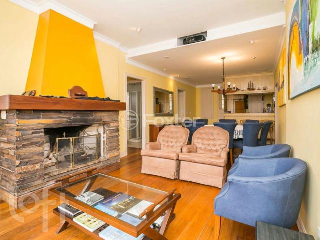 Casa / Sobrado para Venda em Porto Alegre/RS Ponta Grossa 5 Quartos